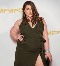 Estella Bathory, 32 года, Великобритания Estella Bathory, 32 года,